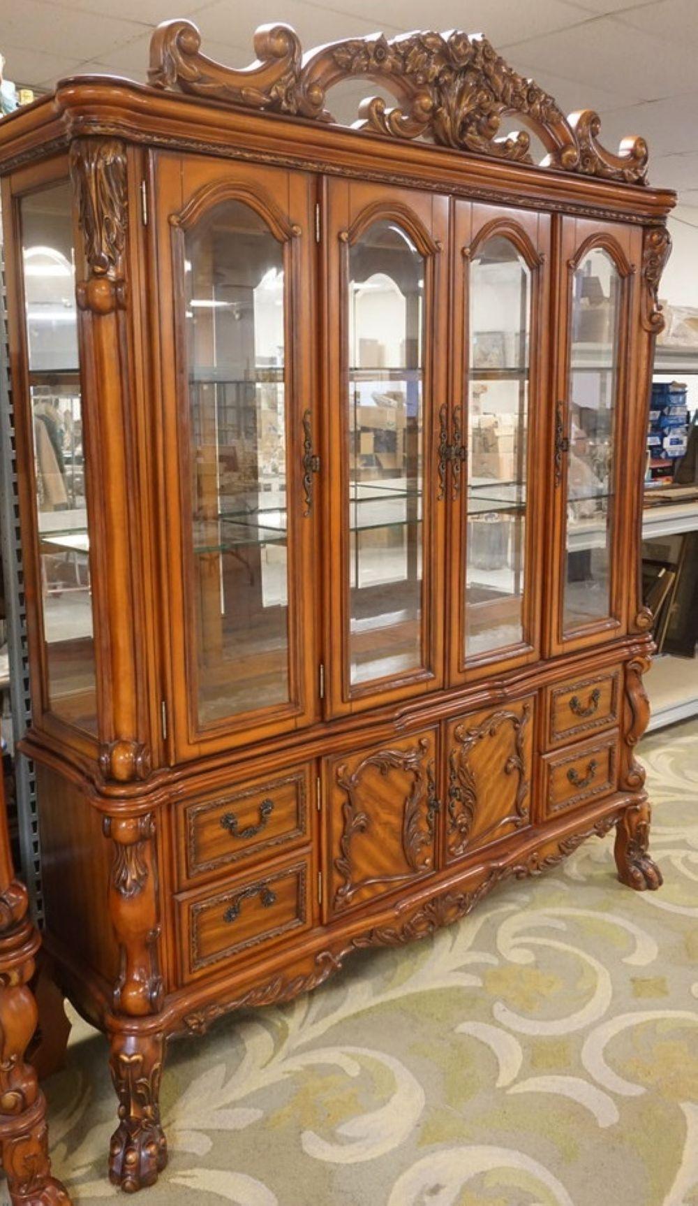 Dresden 4-Door Hutch and Buffet with 4 Drawers in Cherry Oak Display Cabinet