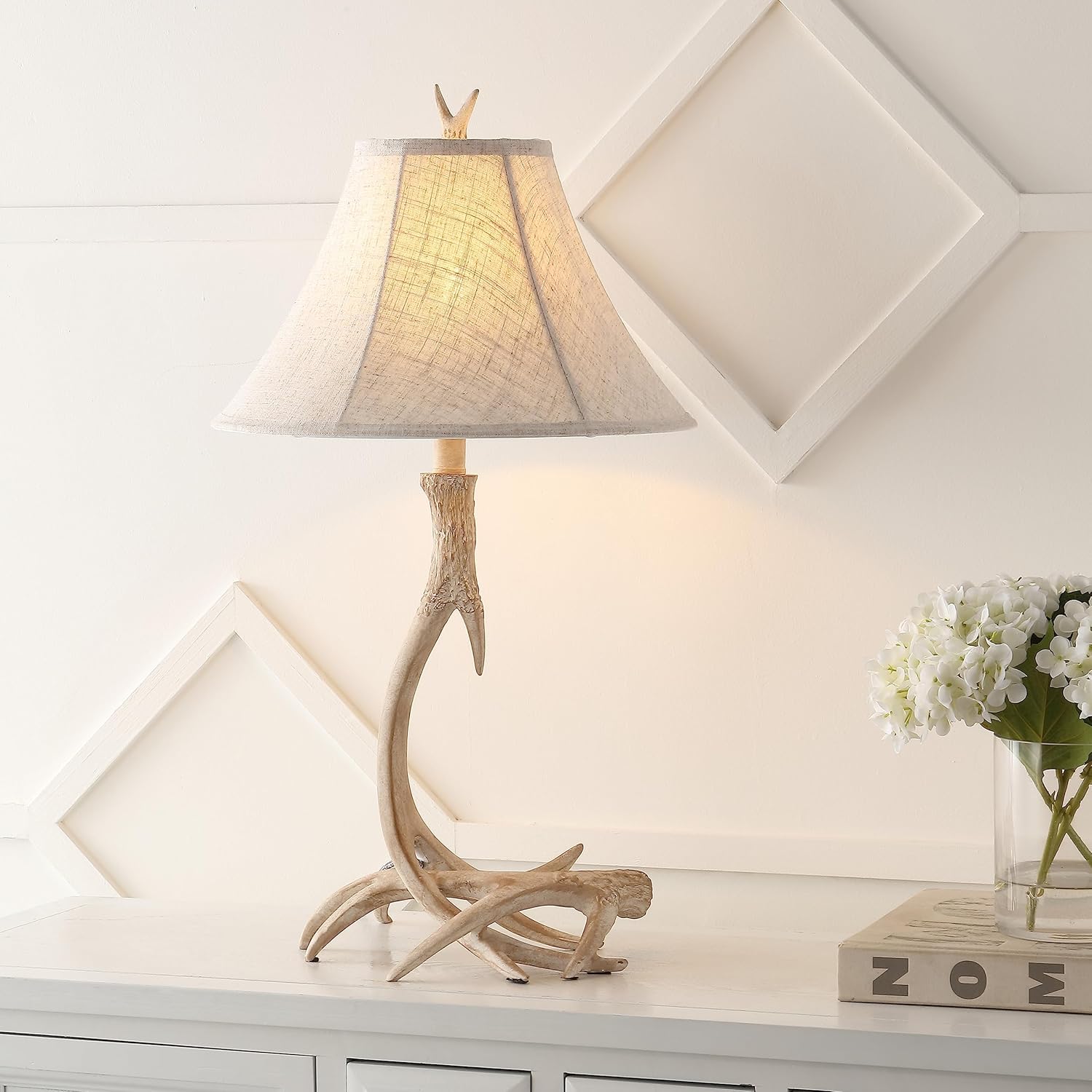 Rustic Antler Table Lamp 27.5", Farmhouse Lodge Cabin Decor for Living Room Bedroom, Resin Bedside Nightstand End Table Lamp with Linen Shade