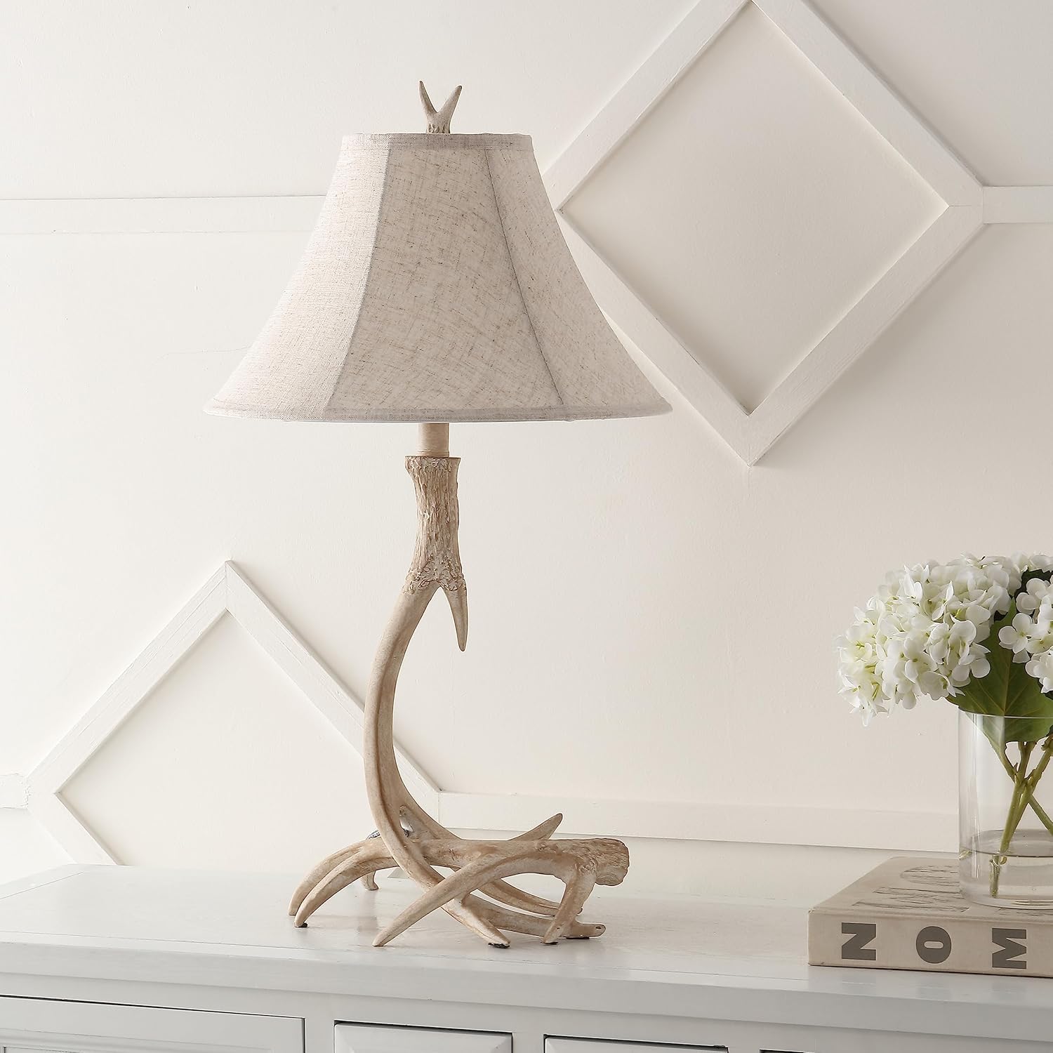 Rustic Antler Table Lamp 27.5", Farmhouse Lodge Cabin Decor for Living Room Bedroom, Resin Bedside Nightstand End Table Lamp with Linen Shade
